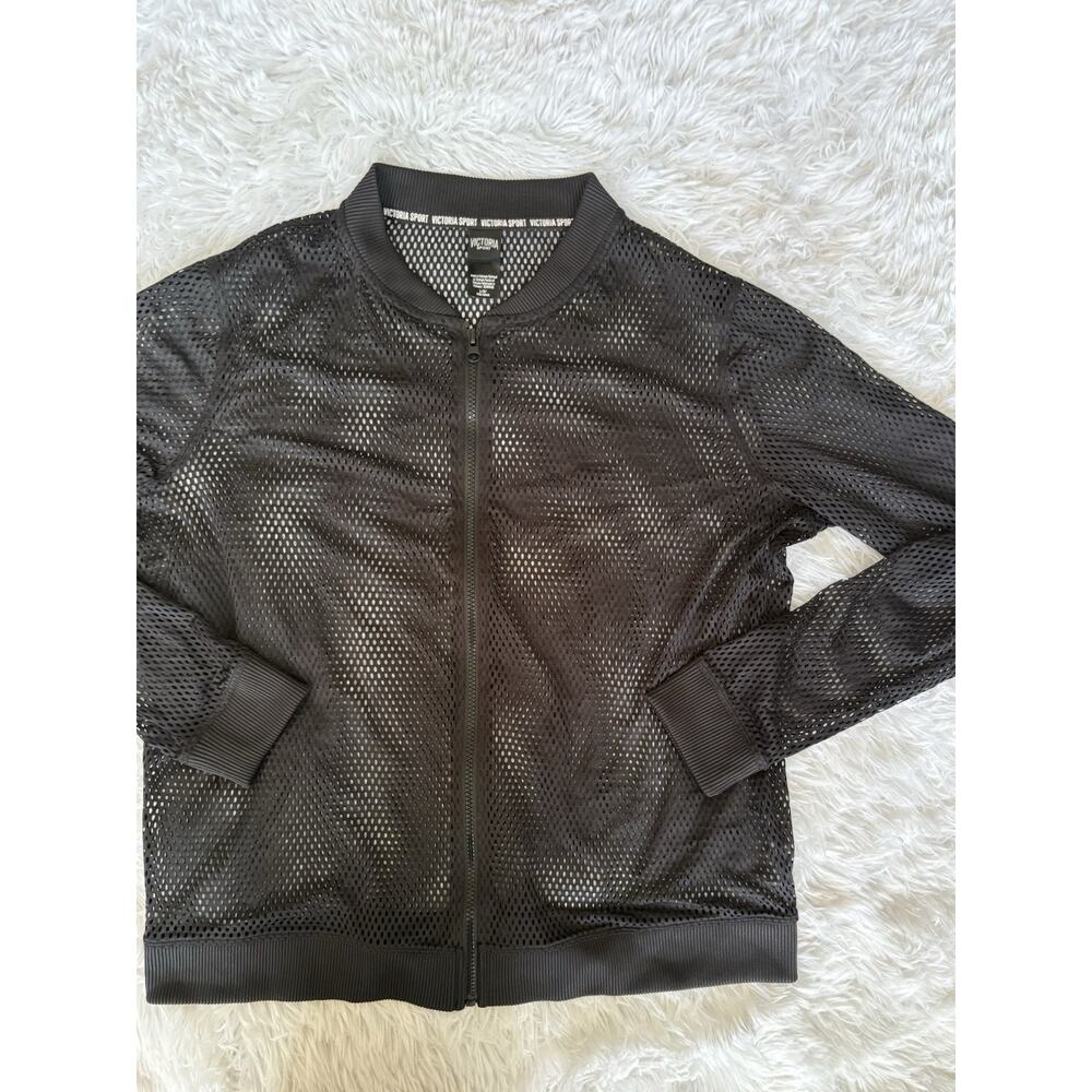 Victoria Sport Women’s M/L Mesh Full Zip Black Jacket. Great Cond, Classic